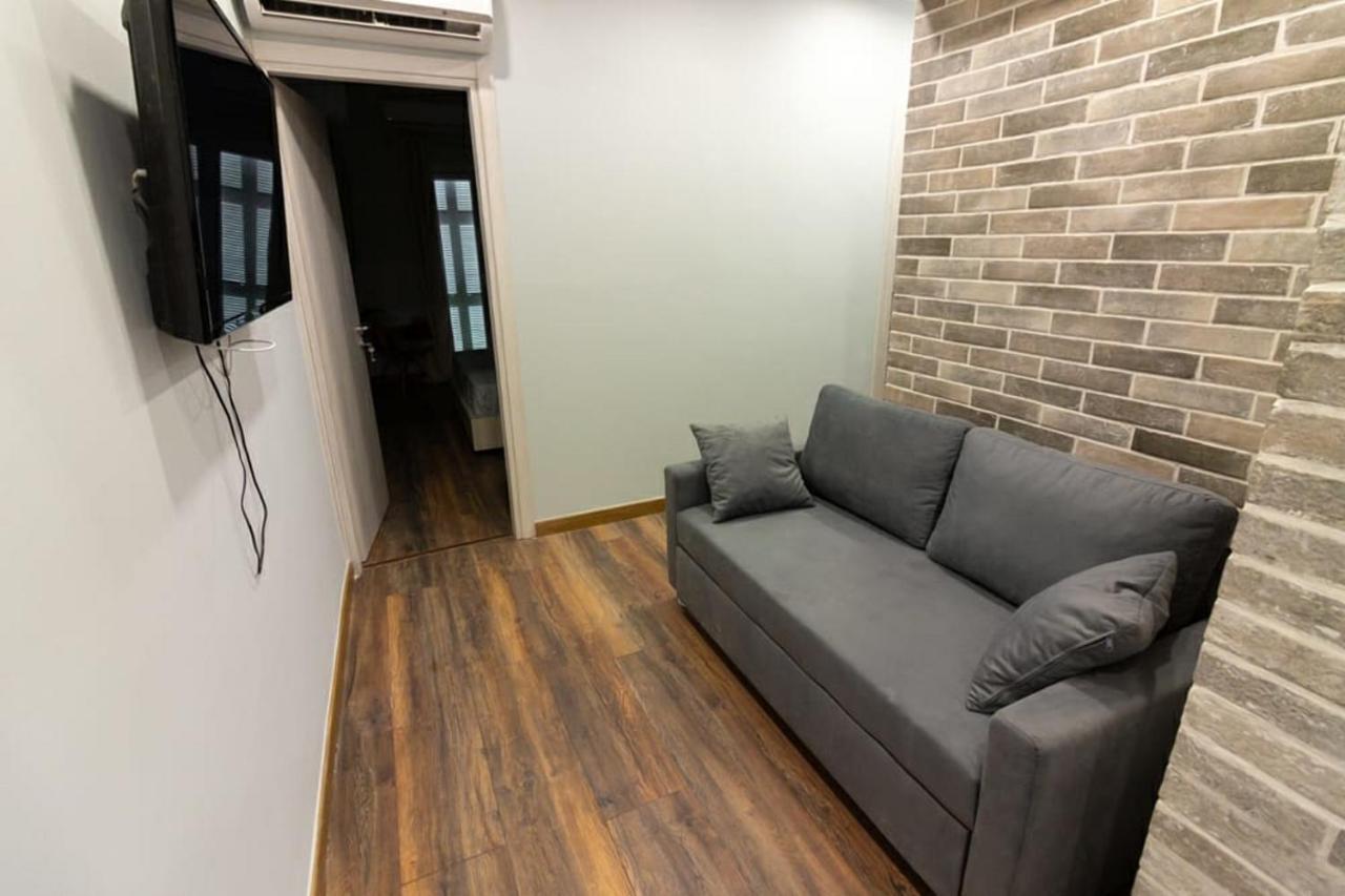 Double Romantic Suite Атина Екстериор снимка